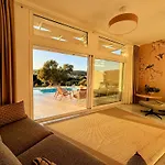 Βίλα Casa Kefy *